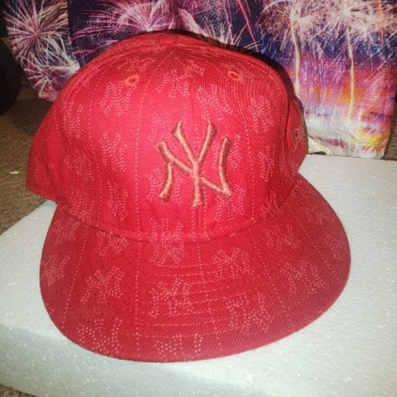 🔥😎 Pure Blood Red NY Yankees New Era Fitted, 7 5/8", 59Fifty 😎🔥 - Picture 1 of 5